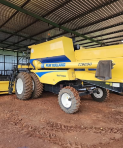 Colheitadeira a venda New Holland TC 5090